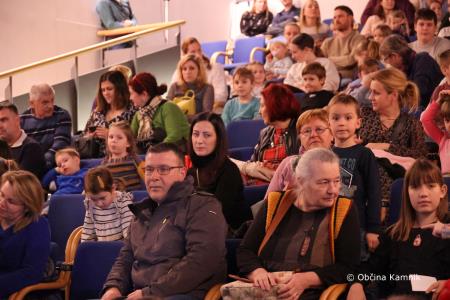Čarobna izvedba Hrestača Vrtca Antona Medveda Kamnik (4)